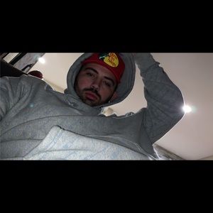 Meet your Posher, Dylan